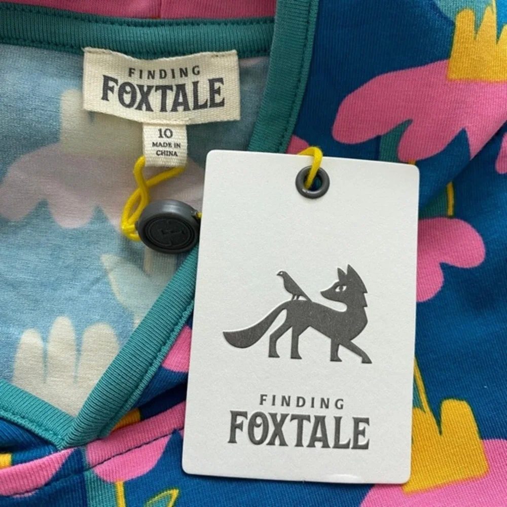 Finding Foxtale Whimsical Daisy Floral Hoodie Tunic Top Girls 10 Blue Pink Beach